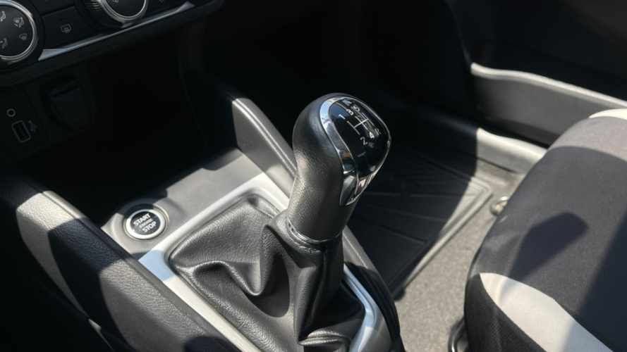 Nissan Versa 1.6 ADVANCE 4X2 MT 4P	 (2023)