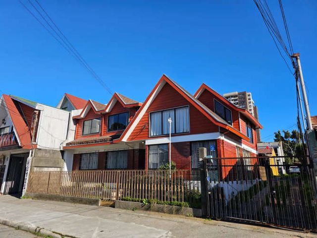 CASA EN CAUPOLICAN # 1087 CONCEPCION