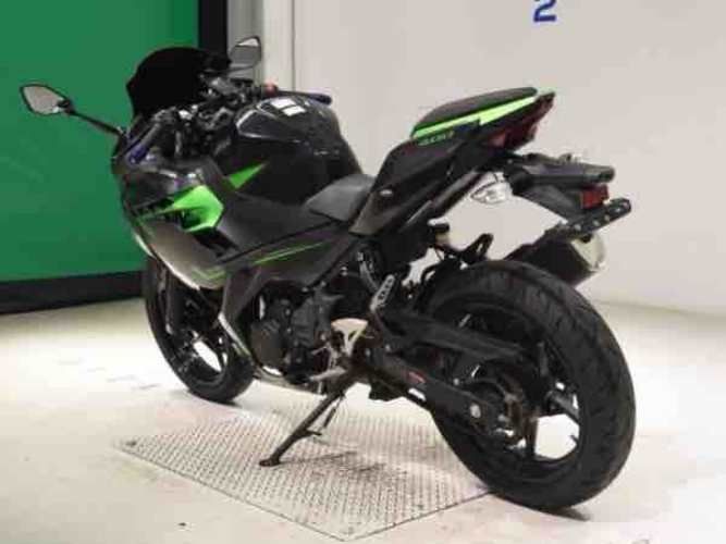 KAWASAKI NINJA 400cc