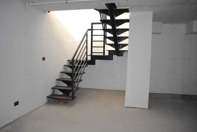 Locales Nuevos, Metro Republica – ULA.