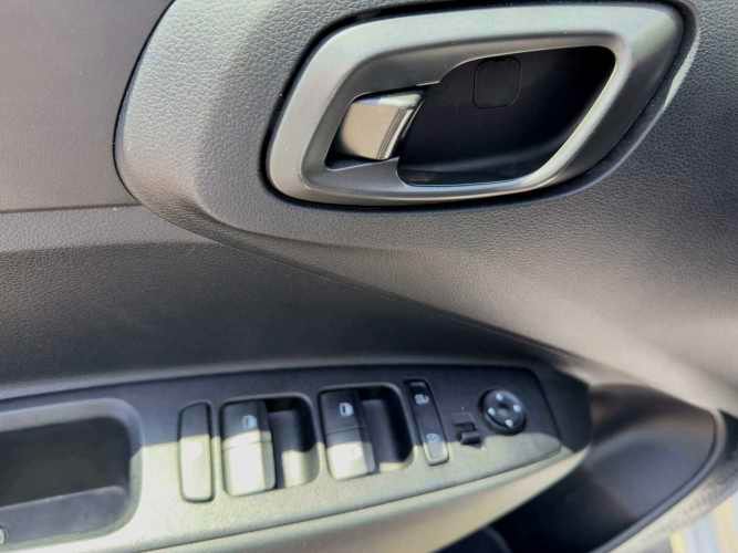 HYUNDAI GRAND I10 GLS 1.2 MEC FULL CARPLAY CAMARA AIRE 2023