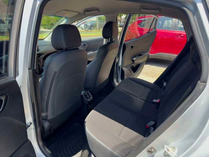 HYUNDAI GRAND I10 GLS 1.2 MEC FULL CARPLAY CAMARA AIRE 2023