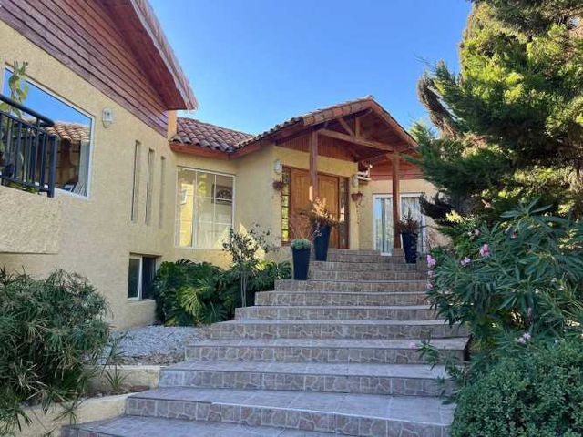 Conectividad y Confort en Cada Rincón (129654)