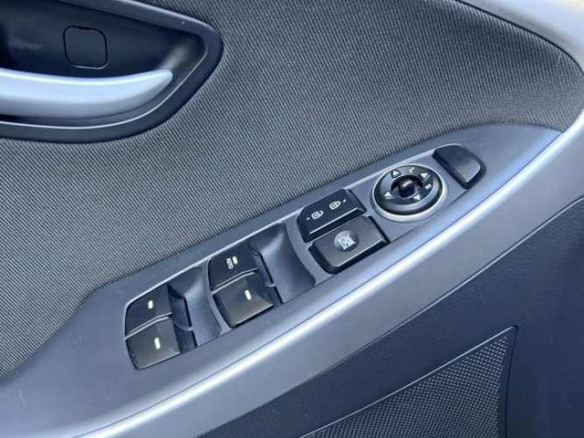 HYUNDAI I30 GLS GD 1.6