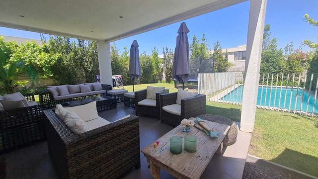 Moderna Ideal para tu Familia (129717)