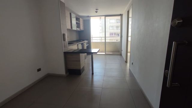 Depto 1D1B Santiago / Tucapel Jimenez