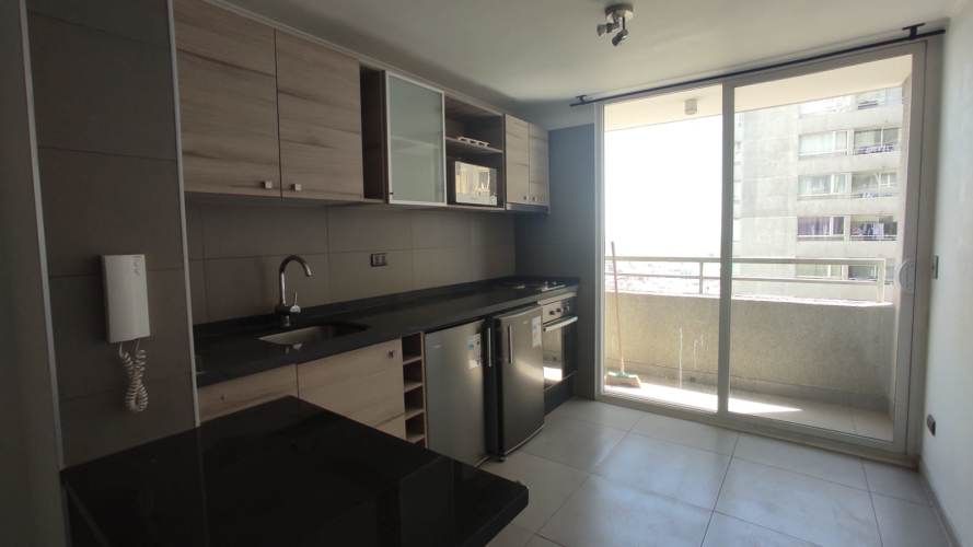 Depto 1D1B Santiago / Tucapel Jimenez