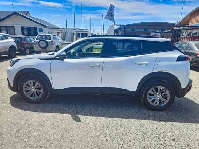 Peugeot 2008 2023 2008 Puretech 130 1.2