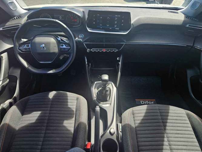 Peugeot 2008 2023 2008 Puretech 130 1.2