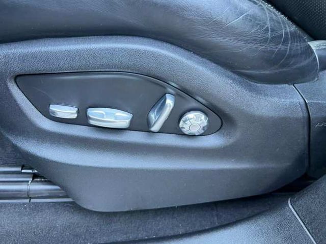 PORSCHE CAYENNE  2019