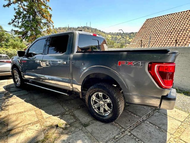 FORD F-150 XLT 5.0 4X4  2021