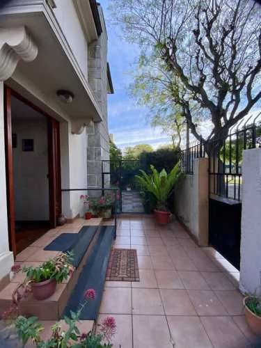 CASA 3 Oriente / 8 Norte