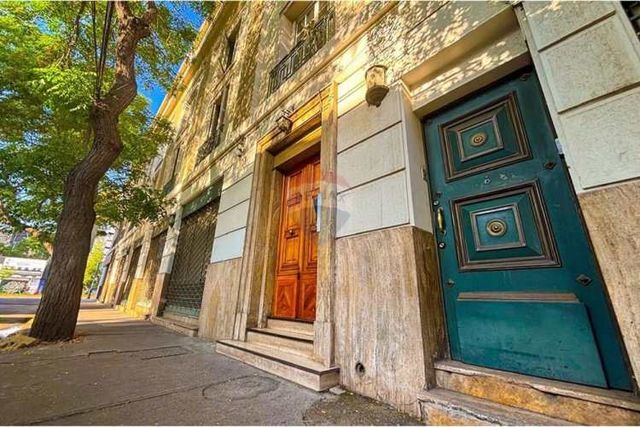 Amplio departamento  en excelente ubicación