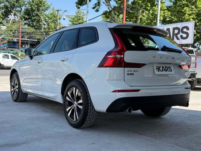 VOLVO XC60  2020