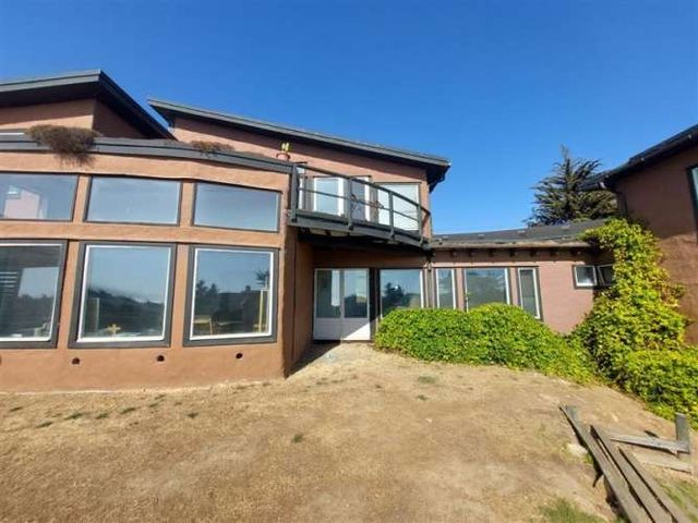 CASA Condominio Pie de Mauco