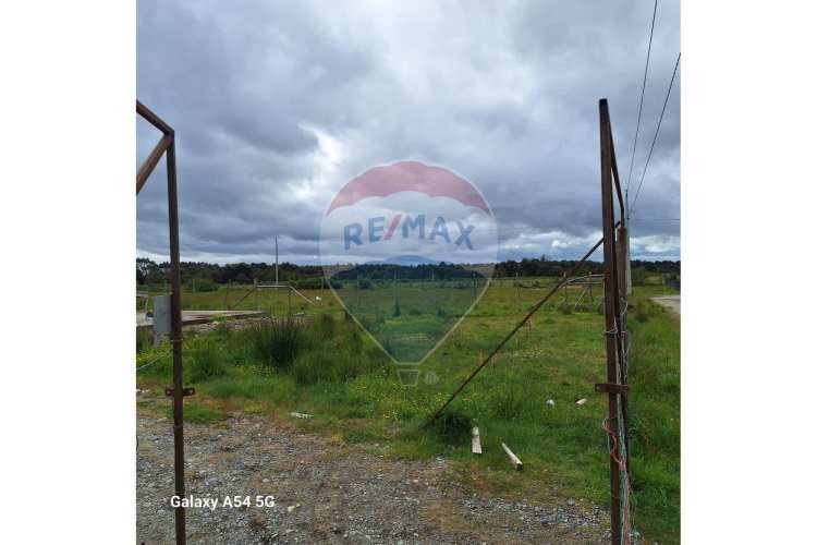 Venta de casa con parcela