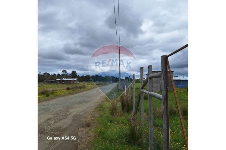 Venta de casa con parcela