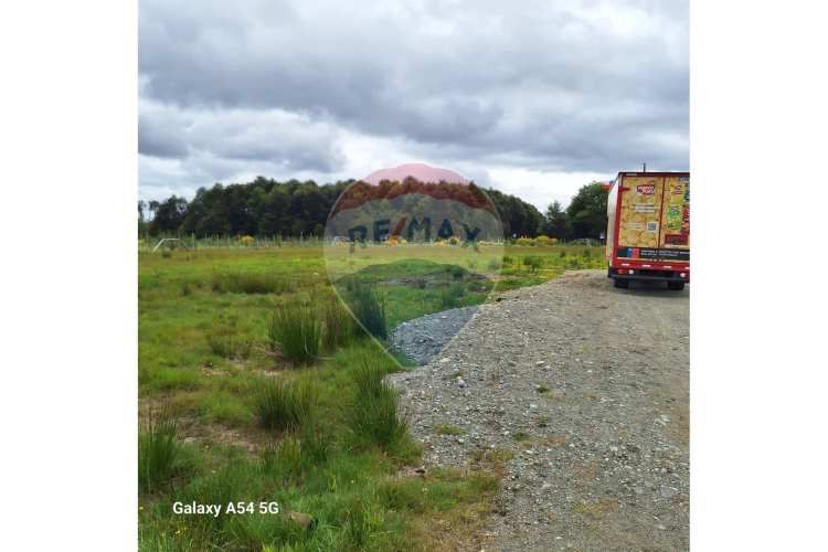 Venta de casa con parcela
