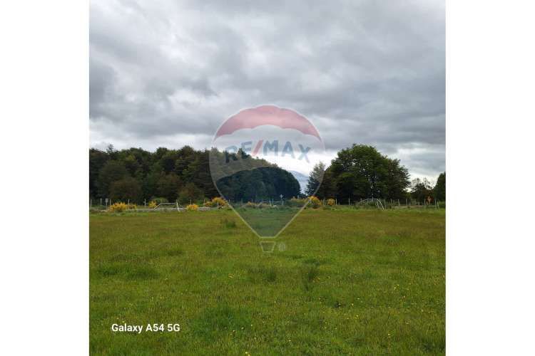 Venta de casa con parcela