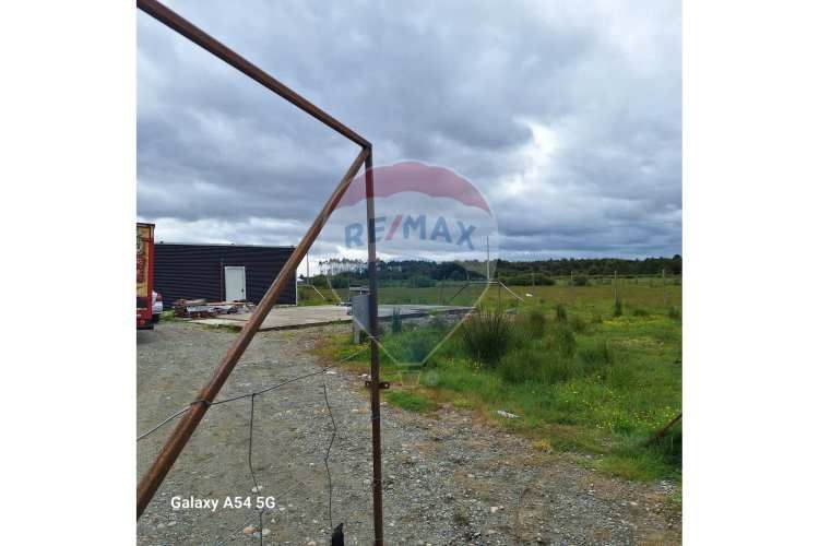 Venta de casa con parcela