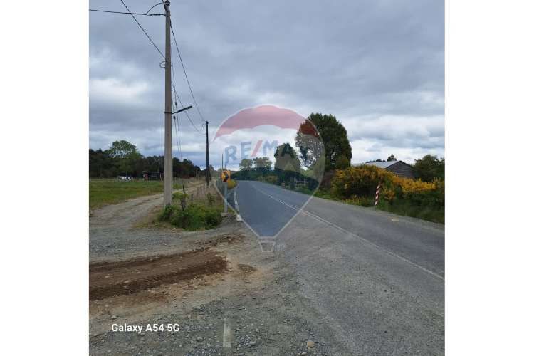 Venta de casa con parcela