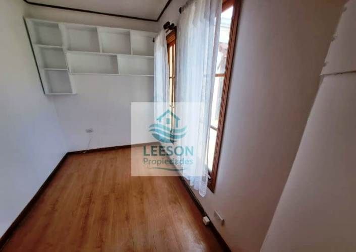 CERRO ALEGRE- ARRIENDO CASA 3D/2B CON ESTACIONAMIENTO