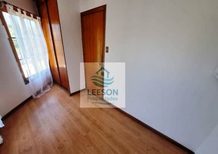 CERRO ALEGRE- ARRIENDO CASA 3D/2B CON ESTACIONAMIENTO