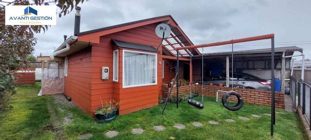 CASA EN VENTA EN CONDOMINIO ALTOS DE PANITAO