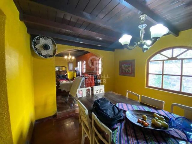 Casa con gran terreno en La Reina