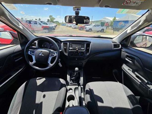 MITSUBISHI L200 2022