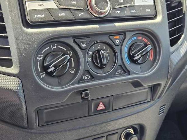 MITSUBISHI L200 2022