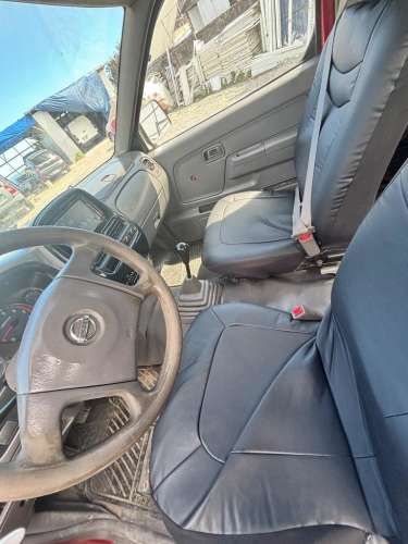 Se vende Nissan terrano 4x2 2010