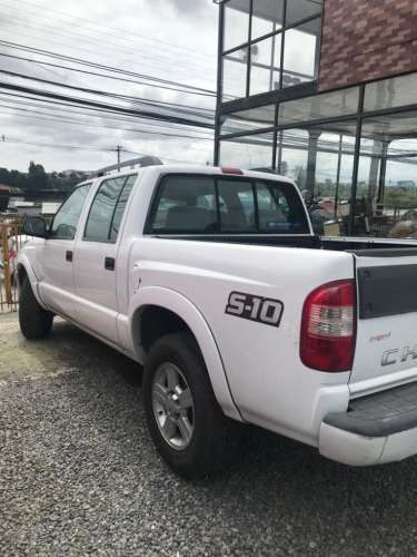Se vende chevrolet s10 2009