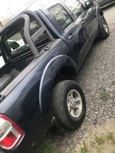 Se vende Ford Ranger 2012