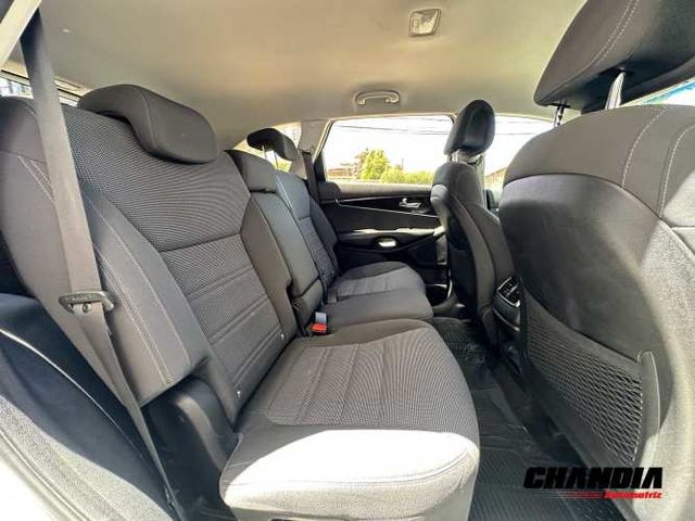 KIA SORENTO EX 2.4 6MT 2017 iMPECABLE