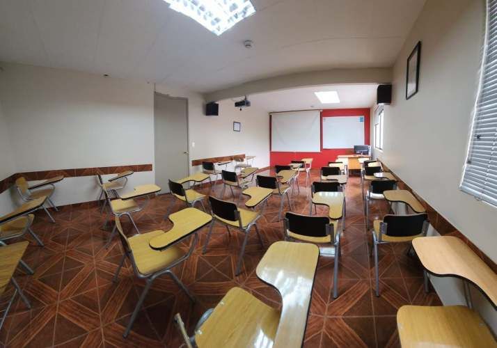 Se Vende Fabulosa Casa Comercial, Pasos Ciudad Del Niño