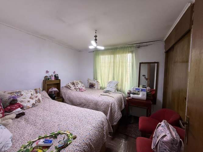 Se Vende Casa Material Solido, Terreno 250 M2, 6 Vehiculos