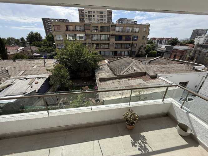Se Vende Dpto.  Townhouse +un Estacionamiento+bodega 7807 Uf