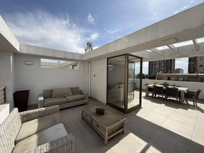 Se Vende Dpto.  Townhouse +un Estacionamiento+bodega 7807 Uf