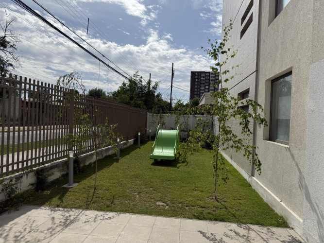 Se Vende Dpto.  Townhouse +un Estacionamiento+bodega 7807 Uf