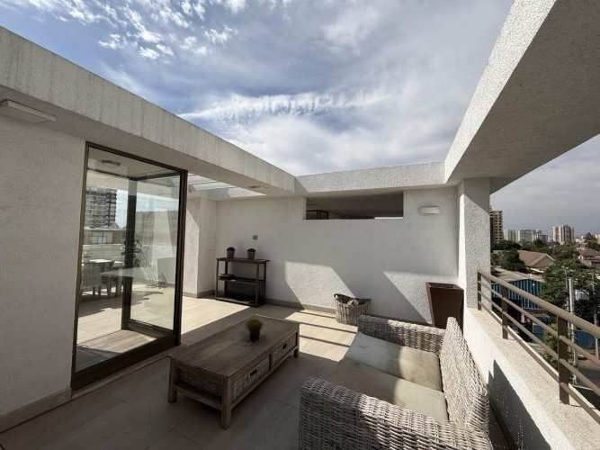 Se Vende Dpto.  Townhouse +un Estacionamiento+bodega 7807 Uf