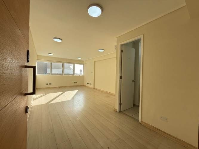Se Arrienda Impecable Oficina 28 M2, Gran Avenida 4681
