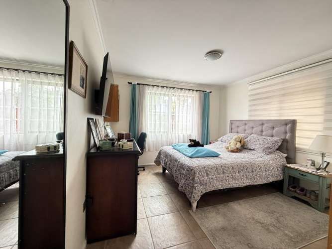 Hermosa Casa En Venta En San Miguel Con Piscina