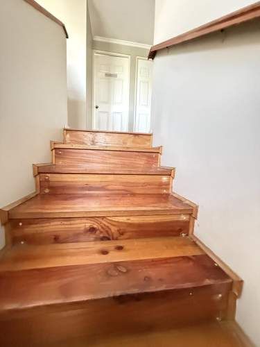 Hermosa Casa En Venta En San Miguel Con Piscina