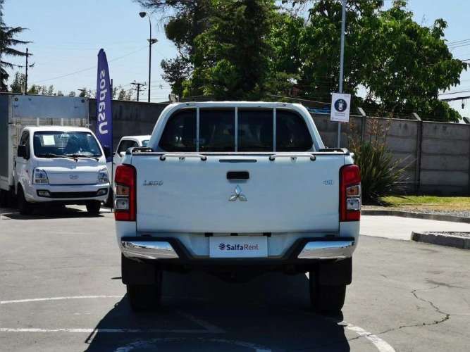 MITSUBISHI L200 2022