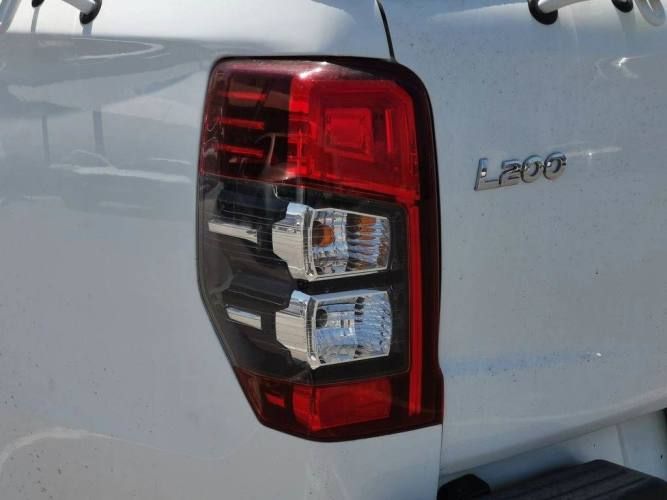 MITSUBISHI L200 2022