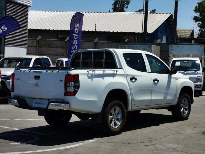 MITSUBISHI L200 2022