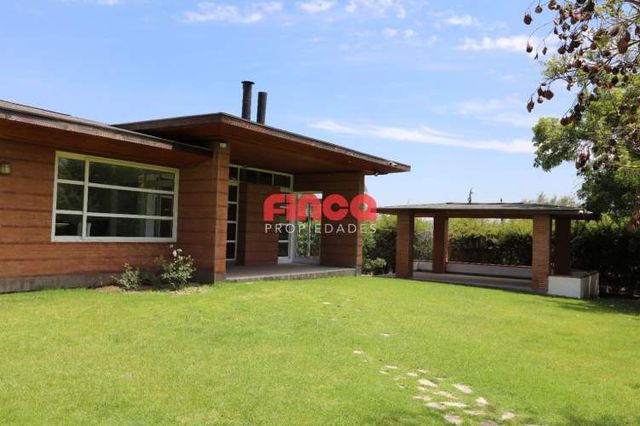 Casa Tipo Comercial en Venta en Chicureo