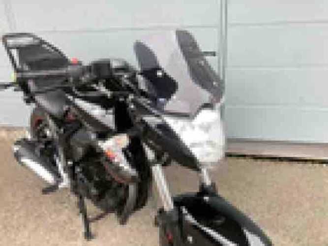 SUZUKI GIXXER 150cc