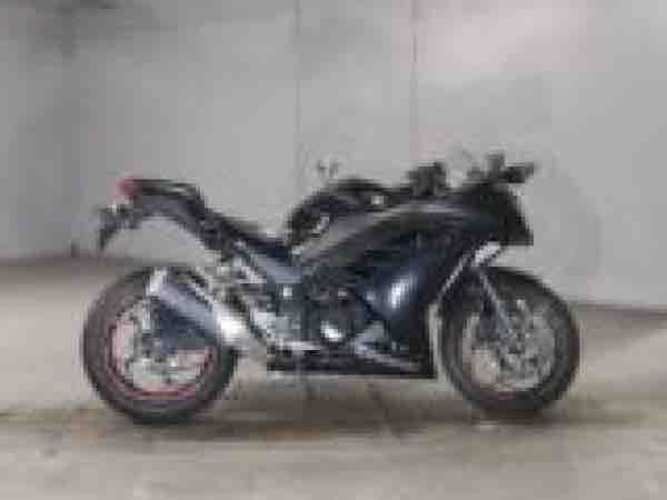 NINJA KAWASAKI 250cc